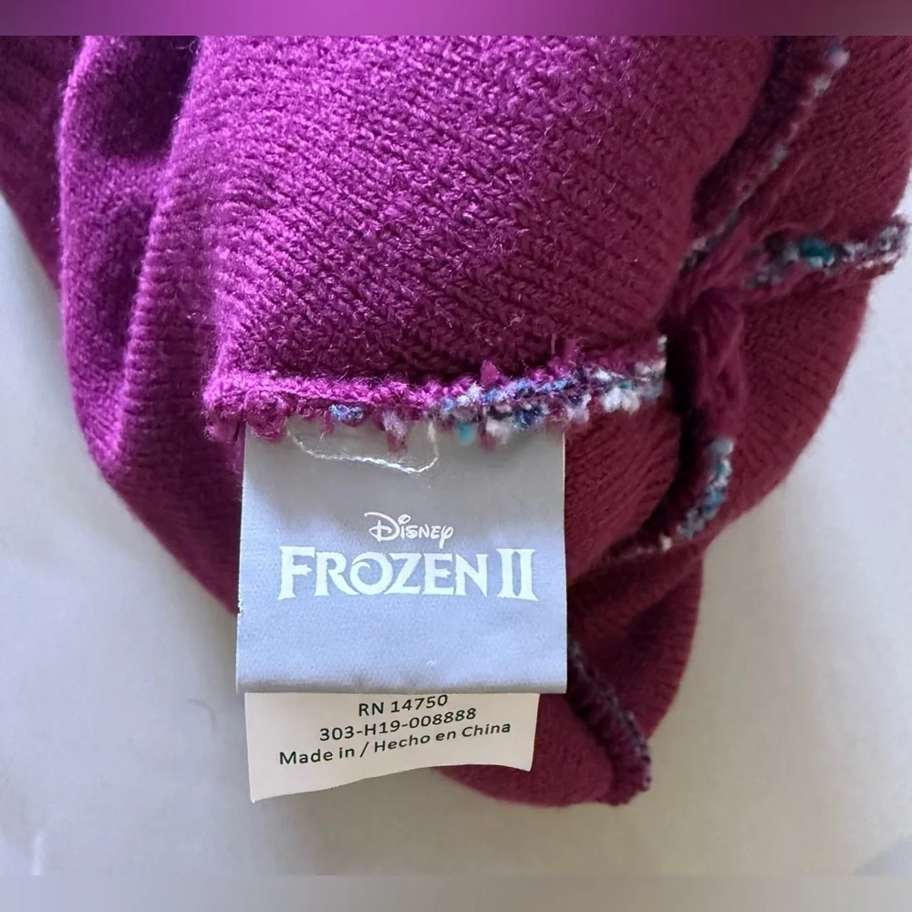 Hot DISNEY Girls Frozen 2 Elsa & Anna Beanie Cap Purple Burgundy Snowflake Pom